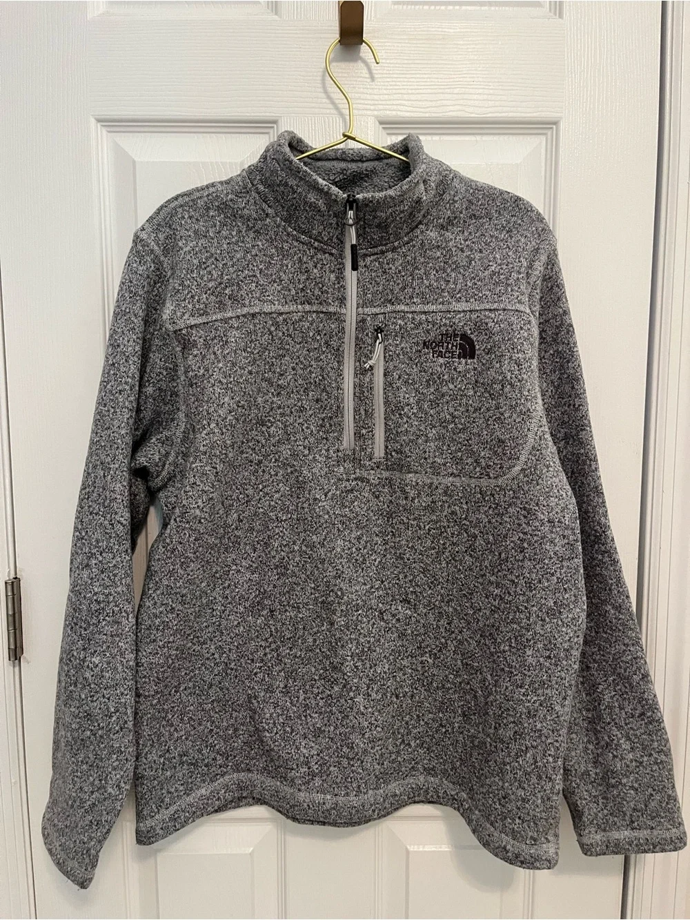 The North Face Men’s Heather Gray Sweater Fleece 1/4 Zip Pullover Size Large